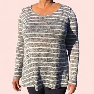 Gray Striped Long Sleeve Shirt sz L